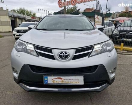 Тойота РАВ 4, объемом двигателя 2.2 л и пробегом 194 тыс. км за 17499 $, фото 1 на Automoto.ua