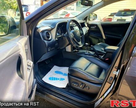 Тойота РАВ 4, объемом двигателя 2.2 л и пробегом 175 тыс. км за 14000 $, фото 5 на Automoto.ua