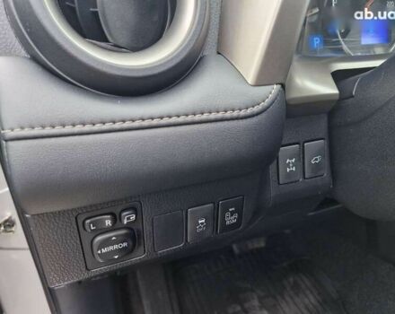 Тойота РАВ 4, объемом двигателя 2.2 л и пробегом 194 тыс. км за 17499 $, фото 18 на Automoto.ua