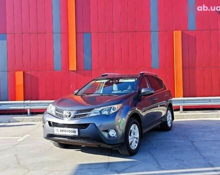 Тойота РАВ 4 2015 у Києві на Automoto.ua Тойота РАВ 4, об'ємом двигуна 0 л та пробігом 156 тис. км за 14690 $, фото 3 на Automoto.ua