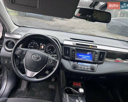 Тойота РАВ 4, об'ємом двигуна 1.99 л та пробігом 137 тис. км за 17600 $, фото 9 на Automoto.ua