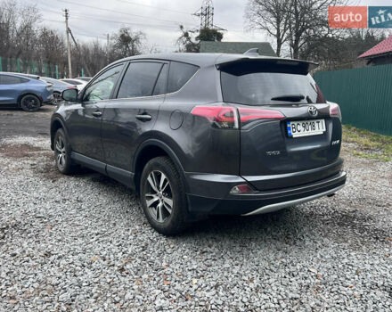 Тойота РАВ 4, об'ємом двигуна 1.99 л та пробігом 137 тис. км за 17600 $, фото 5 на Automoto.ua