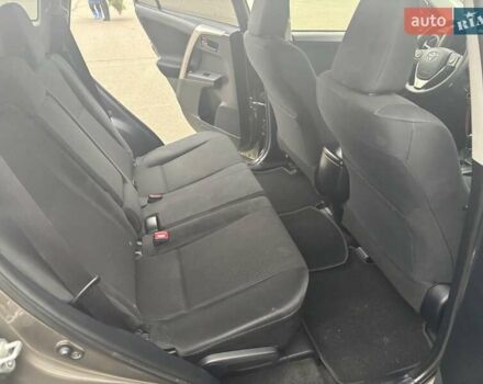 Тойота РАВ 4, объемом двигателя 2.5 л и пробегом 215 тыс. км за 13850 $, фото 6 на Automoto.ua