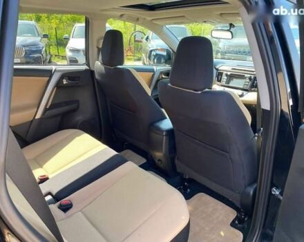 Тойота РАВ 4 2016 у Львові на Automoto.ua Тойота РАВ 4, об'ємом двигуна 2.5 л та пробігом 115 тис. км за 16900 $, фото 23 на Automoto.ua