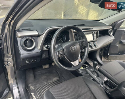 Тойота РАВ 4, объемом двигателя 2.5 л и пробегом 300 тыс. км за 16500 $, фото 1 на Automoto.ua