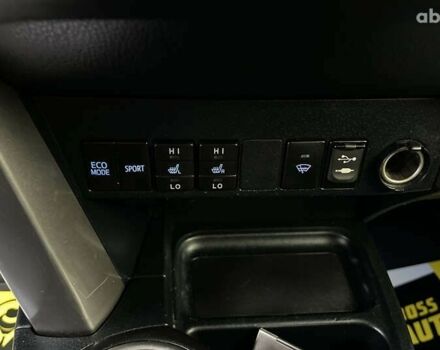 Тойота РАВ 4, объемом двигателя 2.5 л и пробегом 272 тыс. км за 15000 $, фото 20 на Automoto.ua