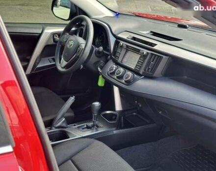 Тойота РАВ 4 2016 у Києві на Automoto.ua Тойота РАВ 4, об'ємом двигуна 2.5 л та пробігом 102 тис. км за 19490 $, фото 25 на Automoto.ua