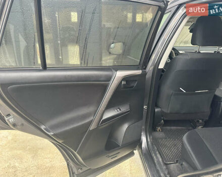 Тойота РАВ 4, объемом двигателя 2.5 л и пробегом 300 тыс. км за 16500 $, фото 2 на Automoto.ua