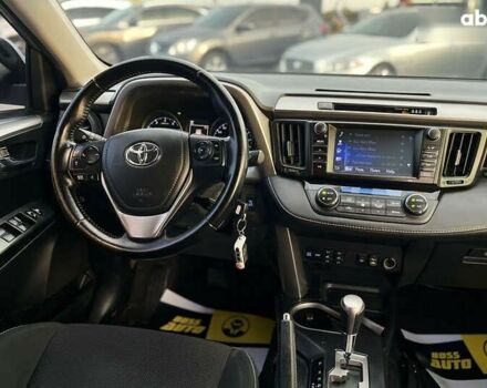 Тойота РАВ 4, объемом двигателя 2.5 л и пробегом 272 тыс. км за 15000 $, фото 9 на Automoto.ua