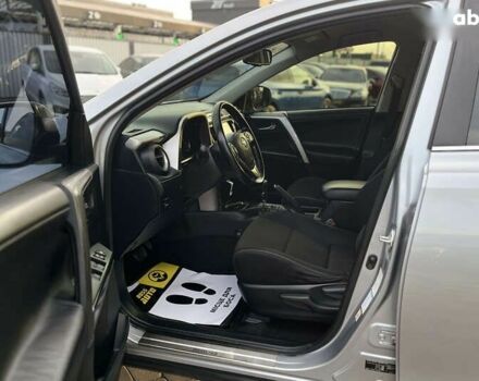 Тойота РАВ 4, объемом двигателя 2.5 л и пробегом 272 тыс. км за 15000 $, фото 14 на Automoto.ua