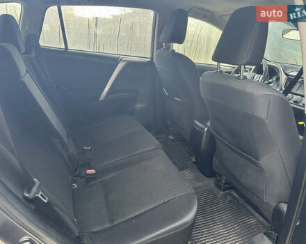 Тойота РАВ 4, объемом двигателя 2.5 л и пробегом 300 тыс. км за 16500 $, фото 8 на Automoto.ua