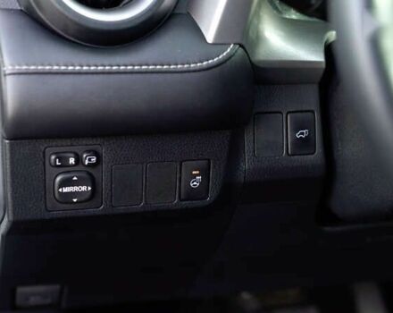 Тойота РАВ 4 2017 у Львові на Automoto.ua Тойота РАВ 4, об'ємом двигуна 0 л та пробігом 104 тис. км за 26632 $, фото 19 на Automoto.ua