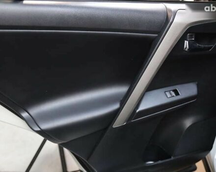 Тойота РАВ 4, объемом двигателя 0 л и пробегом 72 тыс. км за 24000 $, фото 26 на Automoto.ua