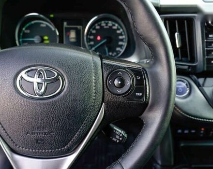 Тойота РАВ 4 2017 у Львові на Automoto.ua Тойота РАВ 4, об'ємом двигуна 0 л та пробігом 104 тис. км за 26632 $, фото 21 на Automoto.ua
