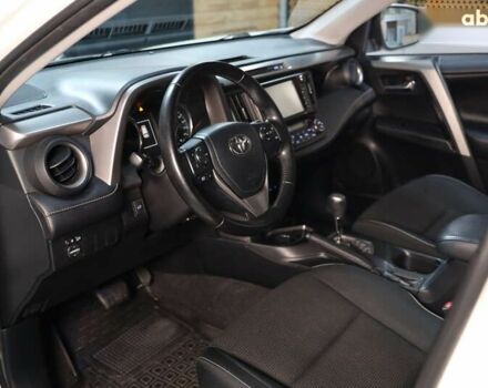 Тойота РАВ 4, объемом двигателя 0 л и пробегом 72 тыс. км за 24000 $, фото 19 на Automoto.ua