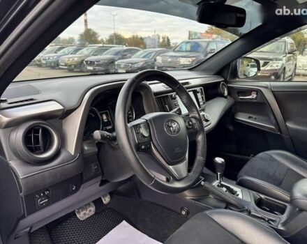 Тойота РАВ 4 2017 в Днепре (Днепропетровске) на Automoto.ua Тойота РАВ 4, объемом двигателя 0 л и пробегом 92 тыс. км за 24500 $, фото 11 на Automoto.ua