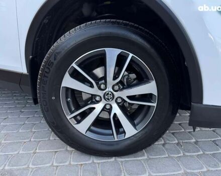 Тойота РАВ 4, об'ємом двигуна 2.2 л та пробігом 189 тис. км за 20300 $, фото 2 на Automoto.ua