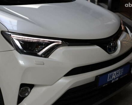 Тойота РАВ 4, объемом двигателя 0 л и пробегом 72 тыс. км за 24000 $, фото 8 на Automoto.ua