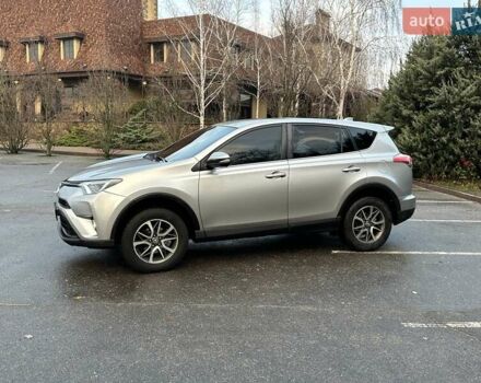 Тойота РАВ 4, объемом двигателя 1.99 л и пробегом 131 тыс. км за 17900 $, фото 1 на Automoto.ua