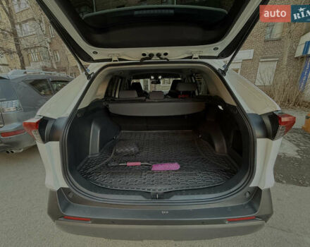 Тойота РАВ 4, объемом двигателя 2.5 л и пробегом 56 тыс. км за 29900 $, фото 34 на Automoto.ua