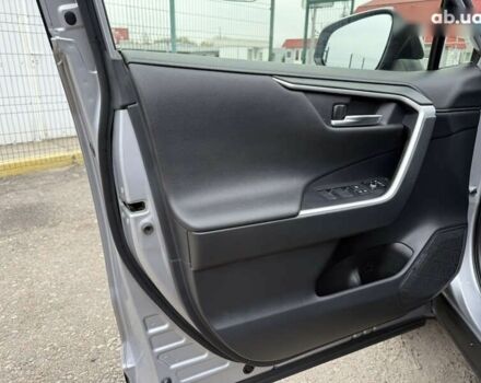 Тойота РАВ 4, объемом двигателя 0 л и пробегом 137 тыс. км за 28990 $, фото 10 на Automoto.ua