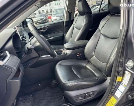 Тойота РАВ 4, об'ємом двигуна 0 л та пробігом 148 тис. км за 27990 $, фото 16 на Automoto.ua