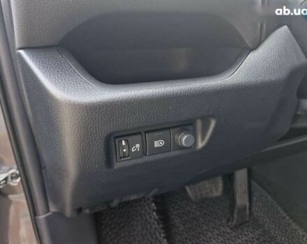 Тойота РАВ 4, объемом двигателя 2.5 л и пробегом 39 тыс. км за 24199 $, фото 13 на Automoto.ua