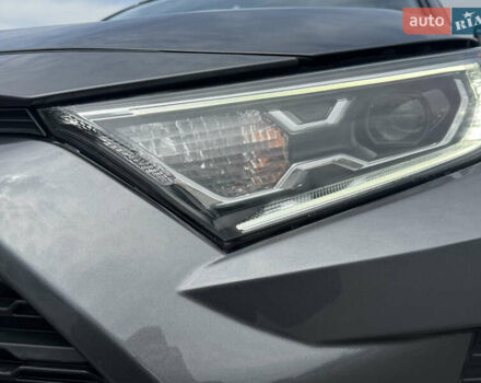 Тойота РАВ 4, объемом двигателя 2.49 л и пробегом 83 тыс. км за 29700 $, фото 10 на Automoto.ua