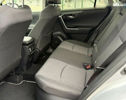 Тойота РАВ 4, объемом двигателя 0 л и пробегом 137 тыс. км за 28990 $, фото 14 на Automoto.ua