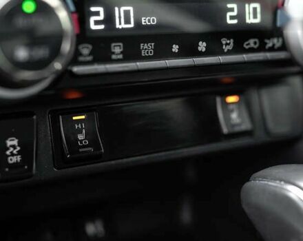 Тойота РАВ 4, объемом двигателя 0 л и пробегом 72 тыс. км за 30583 $, фото 22 на Automoto.ua