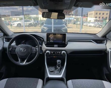 Тойота РАВ 4, объемом двигателя 0 л и пробегом 38 тыс. км за 29999 $, фото 9 на Automoto.ua