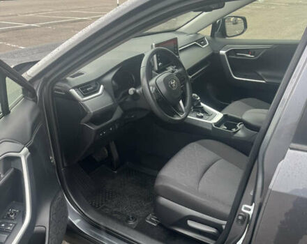Тойота РАВ 4 2021 в Харькове на Automoto.ua Тойота РАВ 4, объемом двигателя 1.99 л и пробегом 36 тыс. км за 31000 $, фото 3 на Automoto.ua