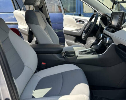 Тойота РАВ 4, объемом двигателя 2.5 л и пробегом 80 тыс. км за 26500 $, фото 4 на Automoto.ua