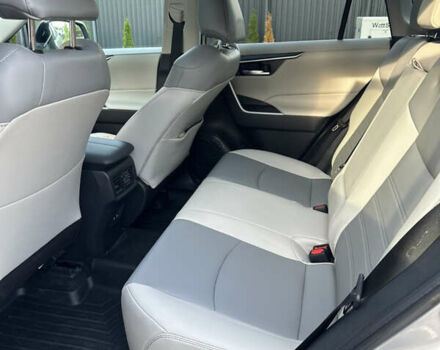 Тойота РАВ 4, объемом двигателя 2.5 л и пробегом 80 тыс. км за 26500 $, фото 5 на Automoto.ua