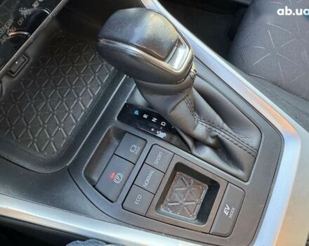 Тойота РАВ 4, об'ємом двигуна 0 л та пробігом 102 тис. км за 31990 $, фото 23 на Automoto.ua