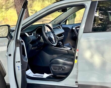 Тойота РАВ 4 2021 в Днепре (Днепропетровске) на Automoto.ua Тойота РАВ 4, объемом двигателя 2.5 л и пробегом 19 тыс. км за 7900 $, фото 9 на Automoto.ua
