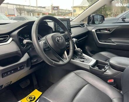 Тойота РАВ 4, объемом двигателя 0 л и пробегом 19 тыс. км за 33900 $, фото 8 на Automoto.ua