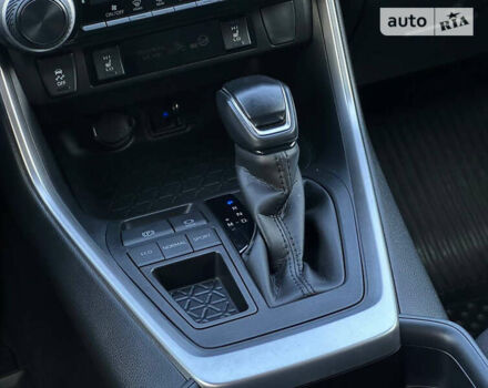 Тойота РАВ 4, объемом двигателя 2 л и пробегом 48 тыс. км за 27900 $, фото 16 на Automoto.ua