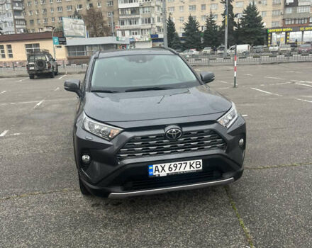 Тойота РАВ 4 2021 в Харькове на Automoto.ua Тойота РАВ 4, объемом двигателя 1.99 л и пробегом 36 тыс. км за 31000 $, фото 11 на Automoto.ua