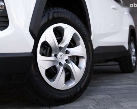 Тойота РАВ 4, объемом двигателя 2.5 л и пробегом 99 тыс. км за 26900 $, фото 2 на Automoto.ua