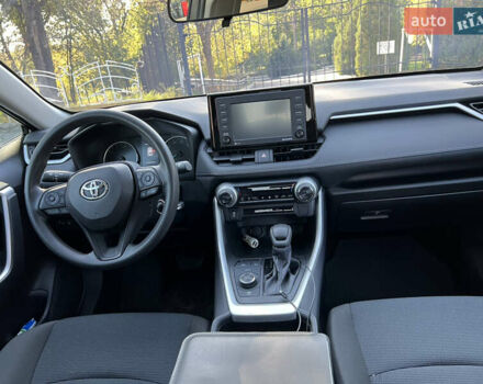 Тойота РАВ 4, об'ємом двигуна 2.49 л та пробігом 92 тис. км за 27499 $, фото 6 на Automoto.ua