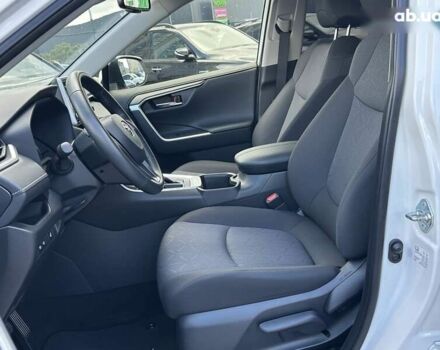 Тойота РАВ 4, объемом двигателя 2 л и пробегом 39 тыс. км за 30900 $, фото 26 на Automoto.ua