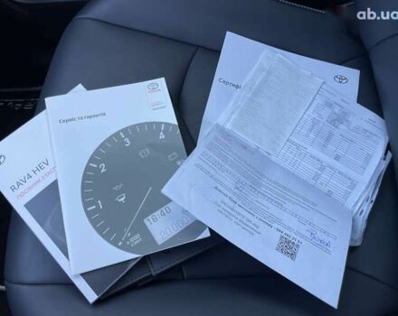 Тойота РАВ 4, объемом двигателя 0 л и пробегом 20 тыс. км за 41500 $, фото 4 на Automoto.ua