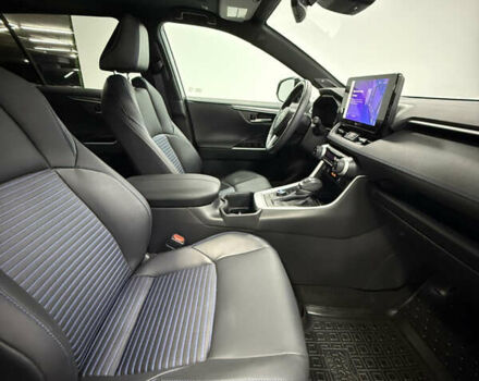 Тойота РАВ 4, об'ємом двигуна 2.49 л та пробігом 29 тис. км за 38900 $, фото 21 на Automoto.ua