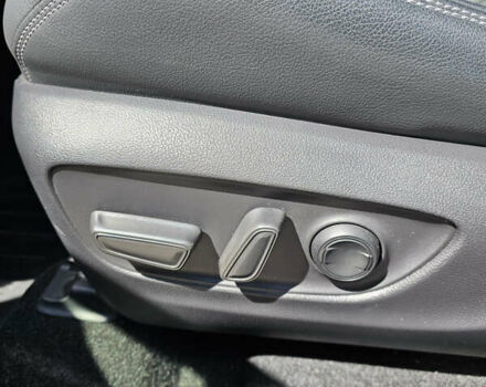 Тойота РАВ 4, об'ємом двигуна 2.5 л та пробігом 19 тис. км за 48500 $, фото 5 на Automoto.ua