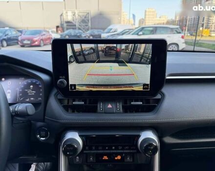 Тойота РАВ 4, объемом двигателя 2 л и пробегом 10 тыс. км за 33999 $, фото 16 на Automoto.ua