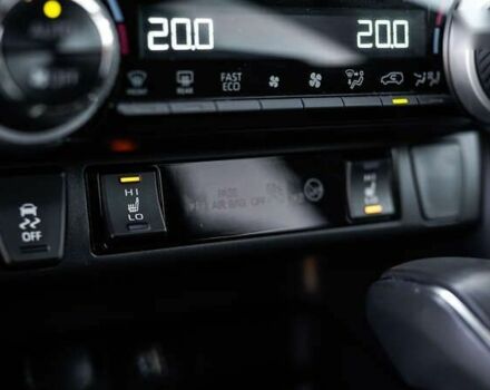 Тойота РАВ 4, объемом двигателя 0 л и пробегом 13 тыс. км за 38189 $, фото 25 на Automoto.ua