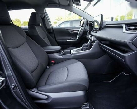 Тойота РАВ 4, объемом двигателя 0 л и пробегом 13 тыс. км за 38189 $, фото 5 на Automoto.ua