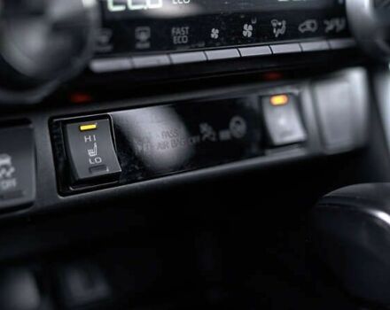 Тойота РАВ 4, об'ємом двигуна 0 л та пробігом 70 тис. км за 43835 $, фото 27 на Automoto.ua