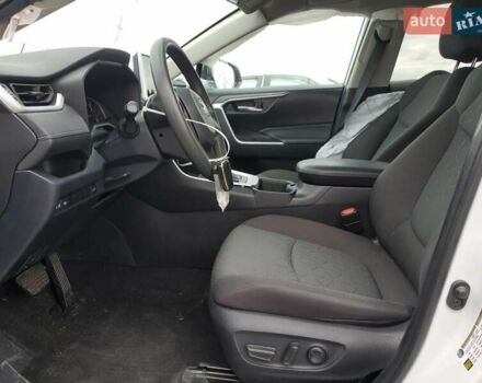 Тойота РАВ 4, объемом двигателя 0 л и пробегом 32 тыс. км за 13000 $, фото 6 на Automoto.ua